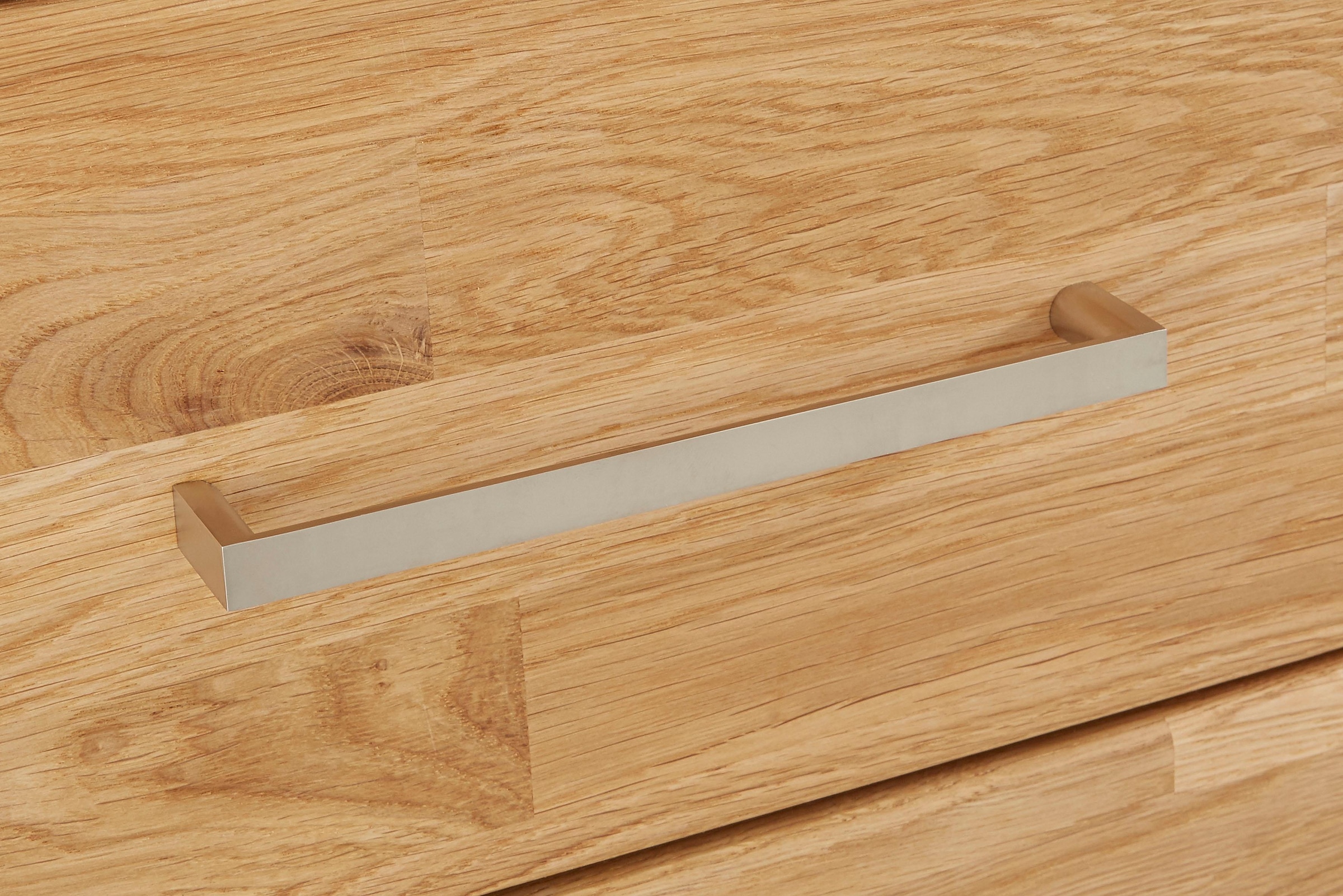 Home affaire Highboard »Ribe,125cm breit,115cm hoch, Fronten Massivholz,5Türen,3 Schubladen« Holz massiv, Holzwerkstoff, Metall Griffe,10Fächer, Böden versetzbar