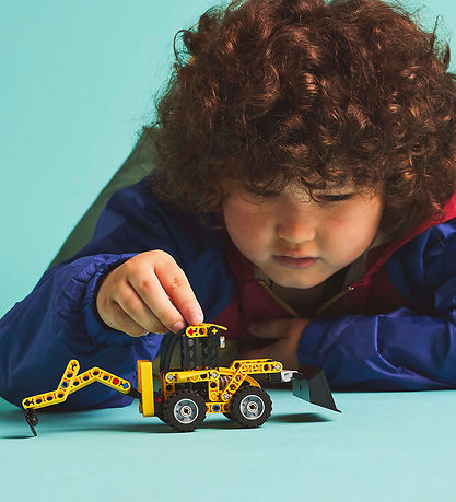 LEGO® Technic - Baggerlader 42197 - 104 Teile