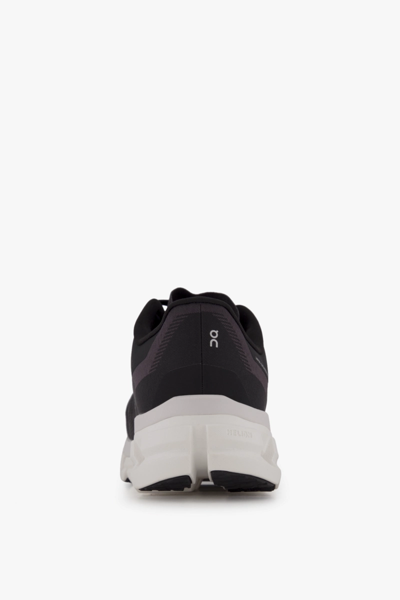 ON Cloudflow 4 Herren Laufschuh
