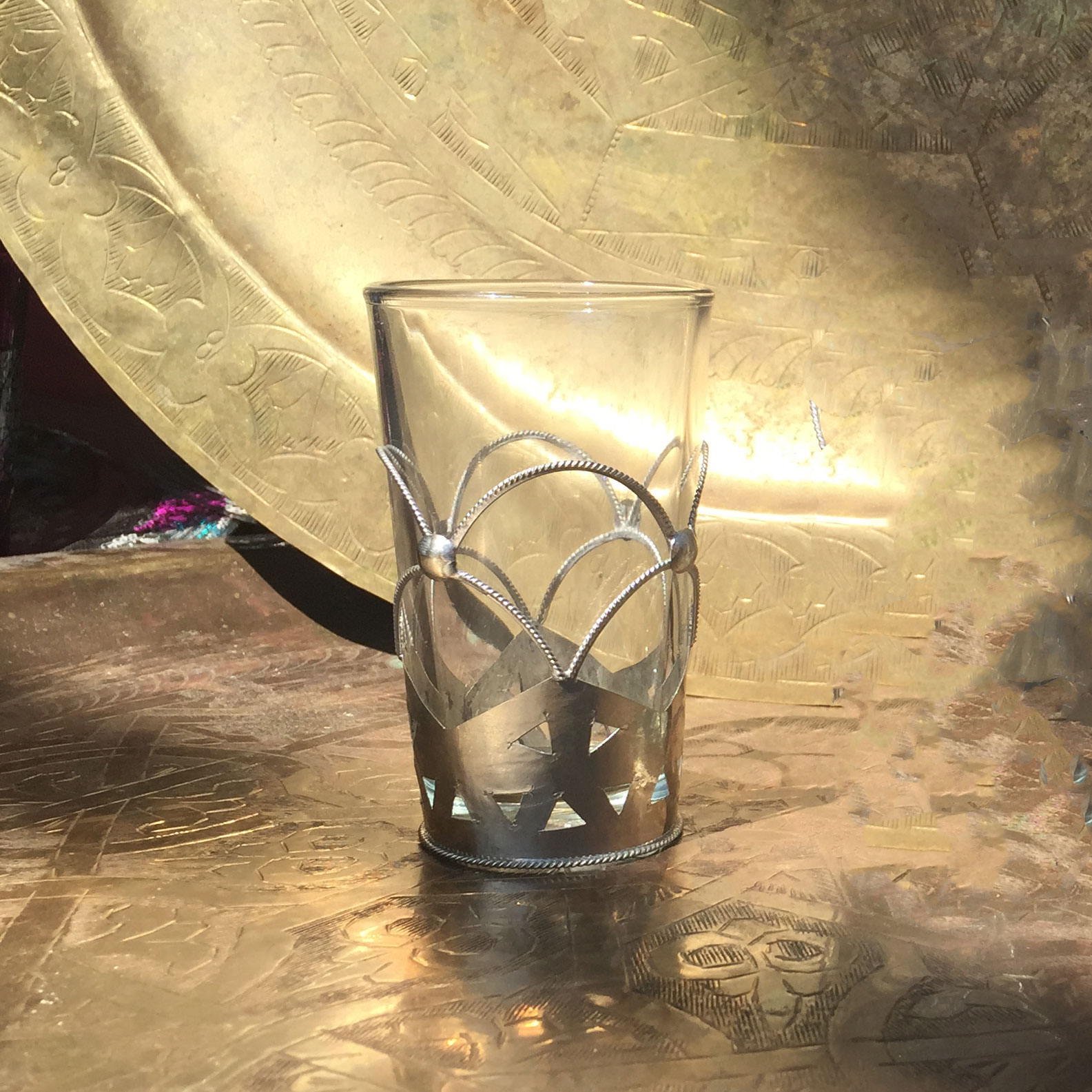 Teeglas 'Tokyo', mit Metallverzierung, klar, H 8 cm, Ø 5 cm zu 5,80