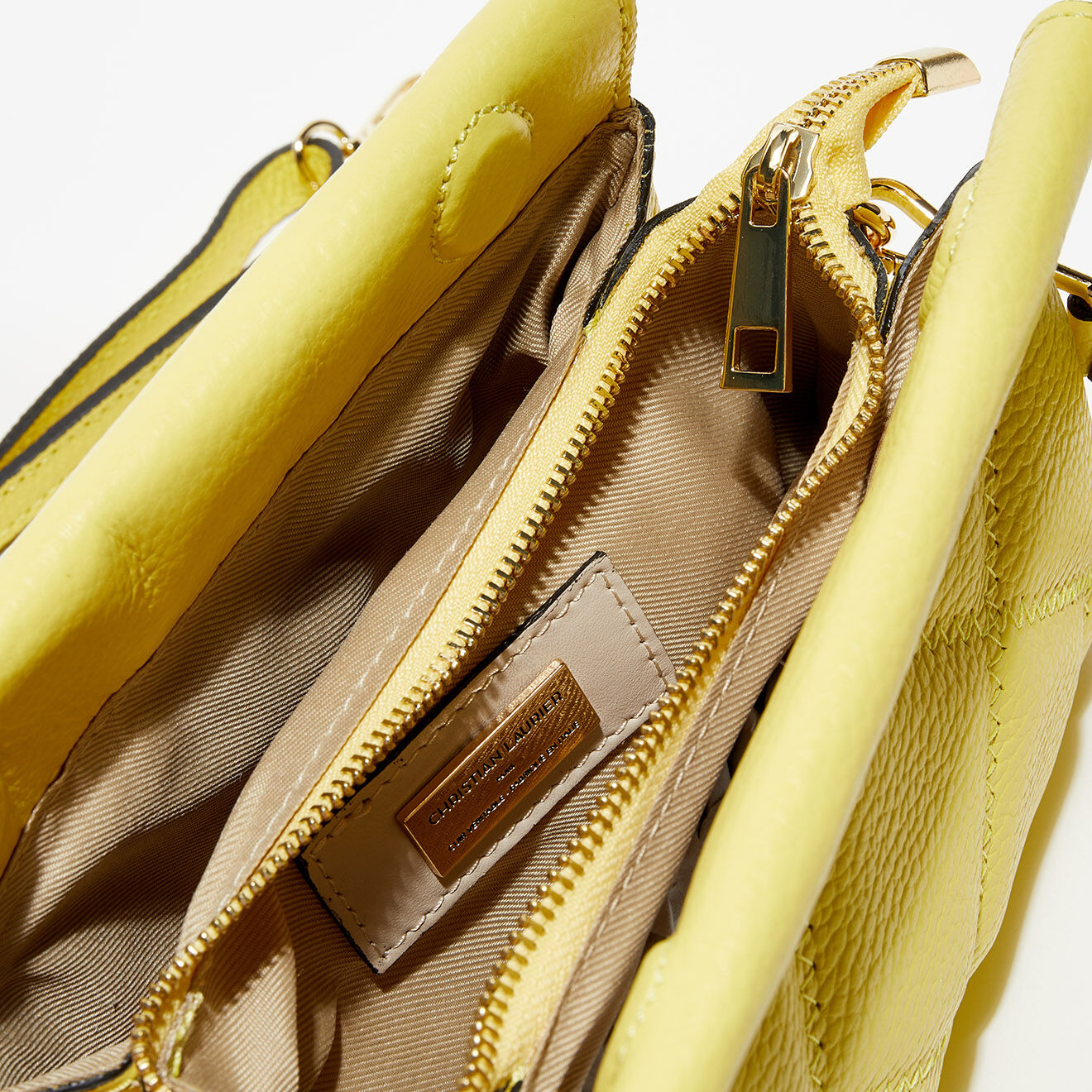 Christian Laurier Sac bandoulière en Cuir Pénélope jaune - 23x19x7 cm