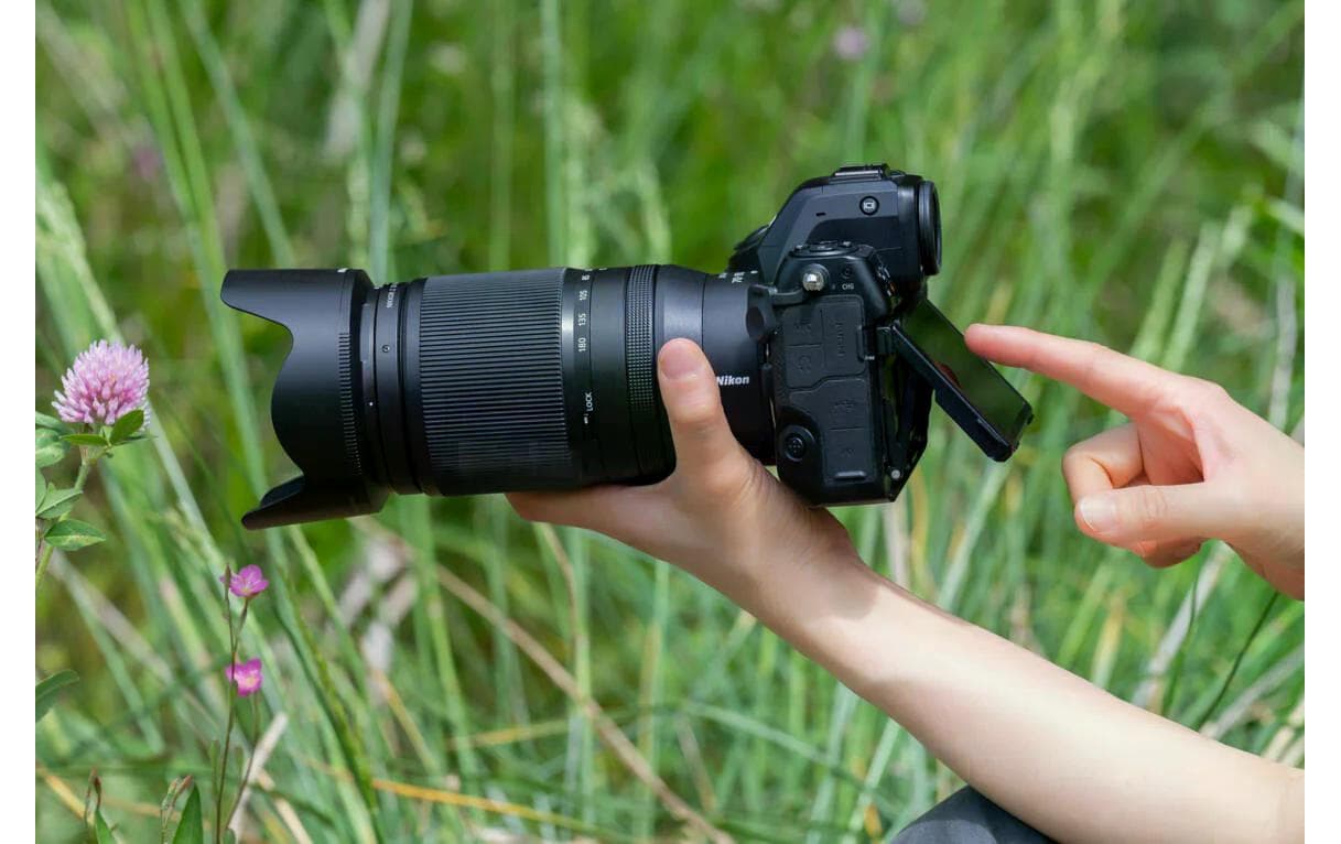 Zoomobjektiv NIKKOR Z 70-180mm f/2.8 - Nikon Z<br>Leichtes, kompaktes und vielseitiges Teleobjektiv