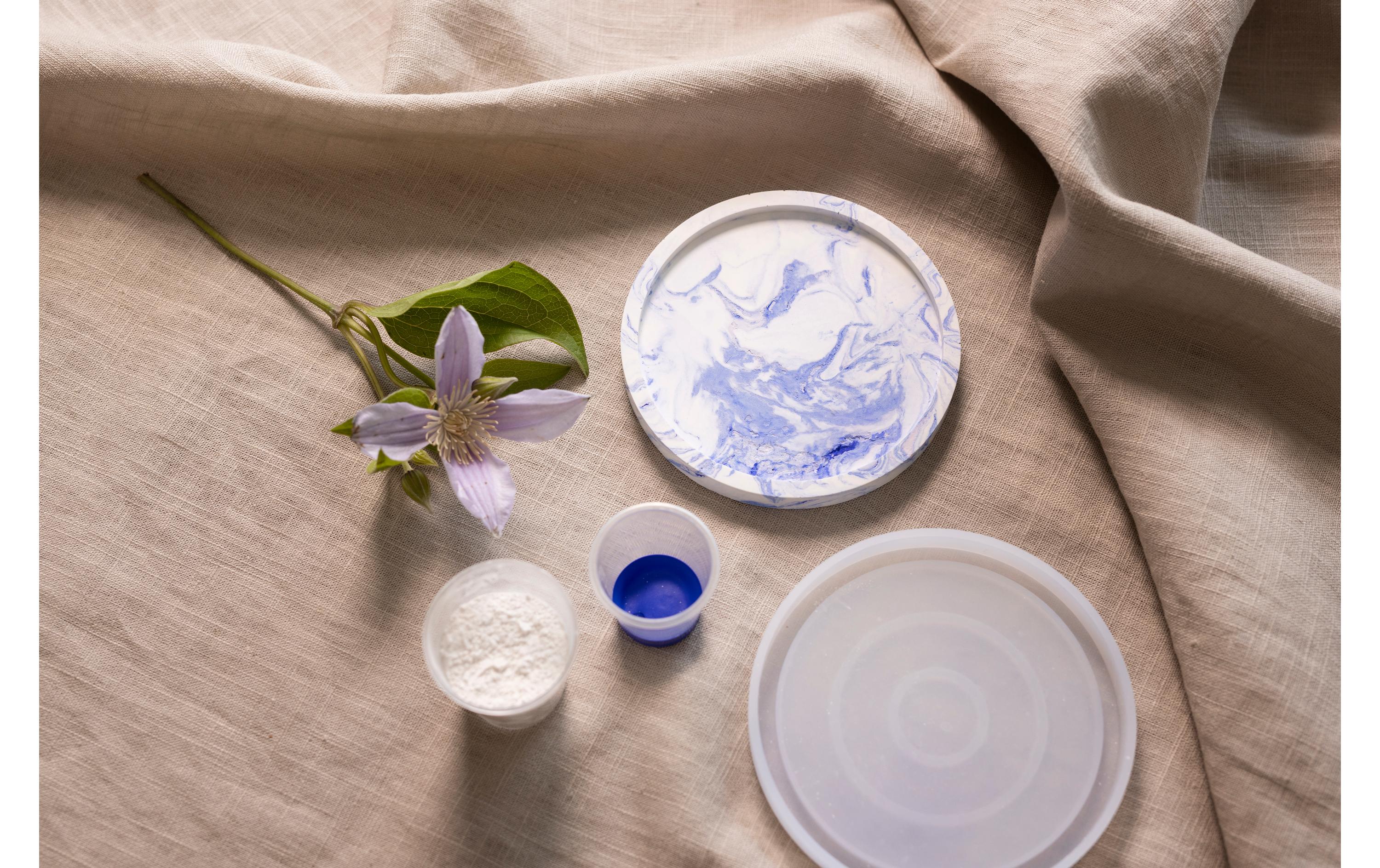 Giessharz Resin Tablett mit Marmorierung Blau/WeissKreativ Set Harzgiessen