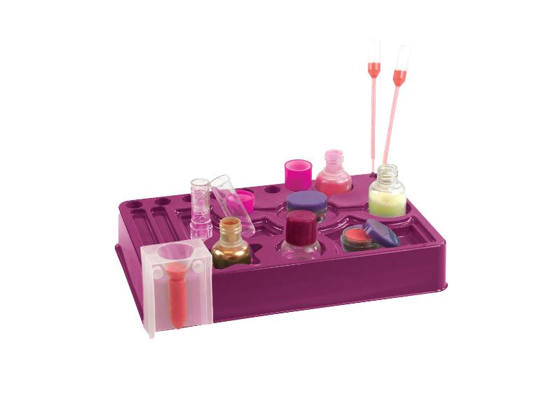 Kinder make-up set