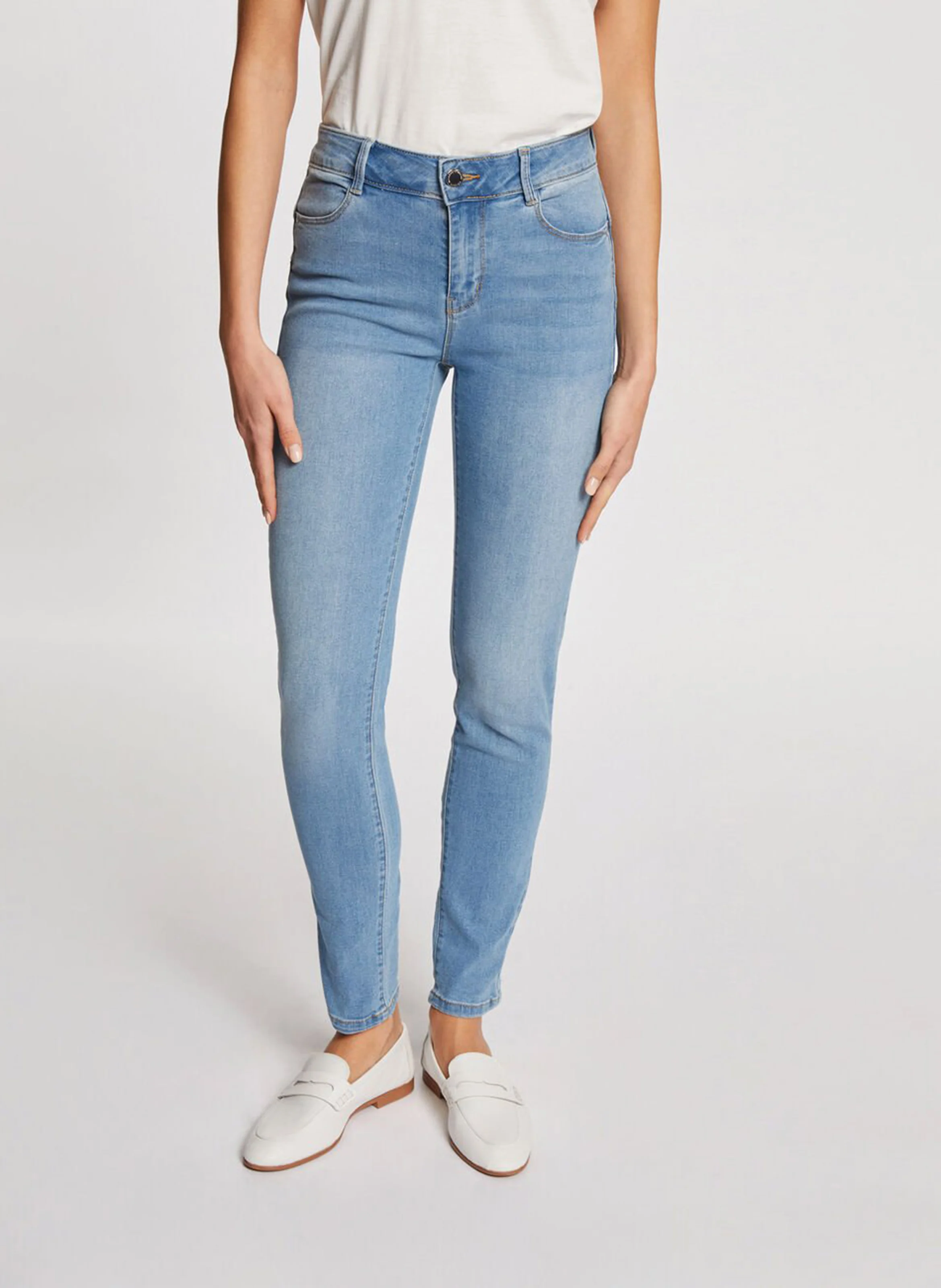 PARDA - Jean slim-fit brut en coton mélangé | Bleu