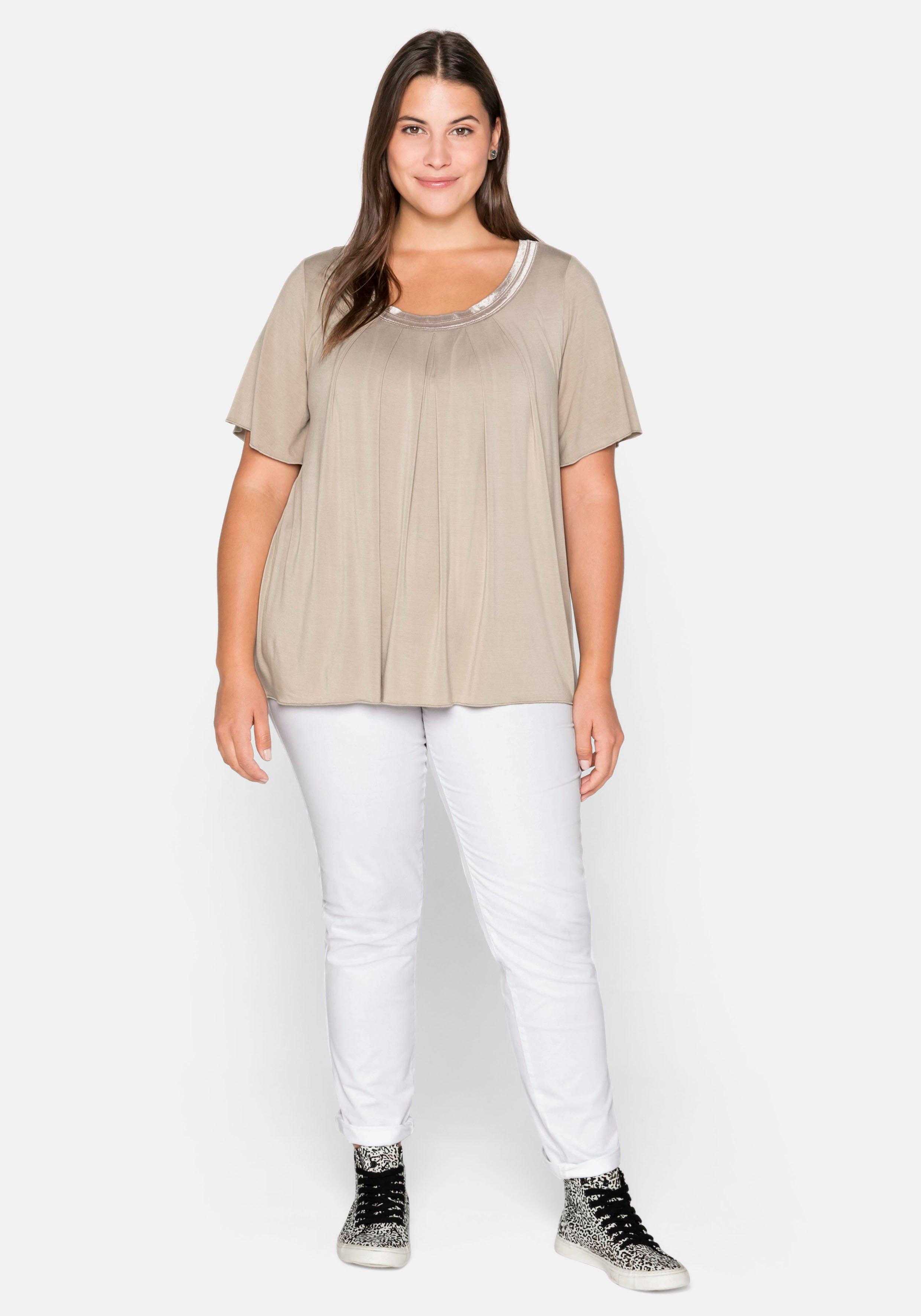 Shirt in A-Linie mit dekorativer Blende, aus Viskose-Jersey
