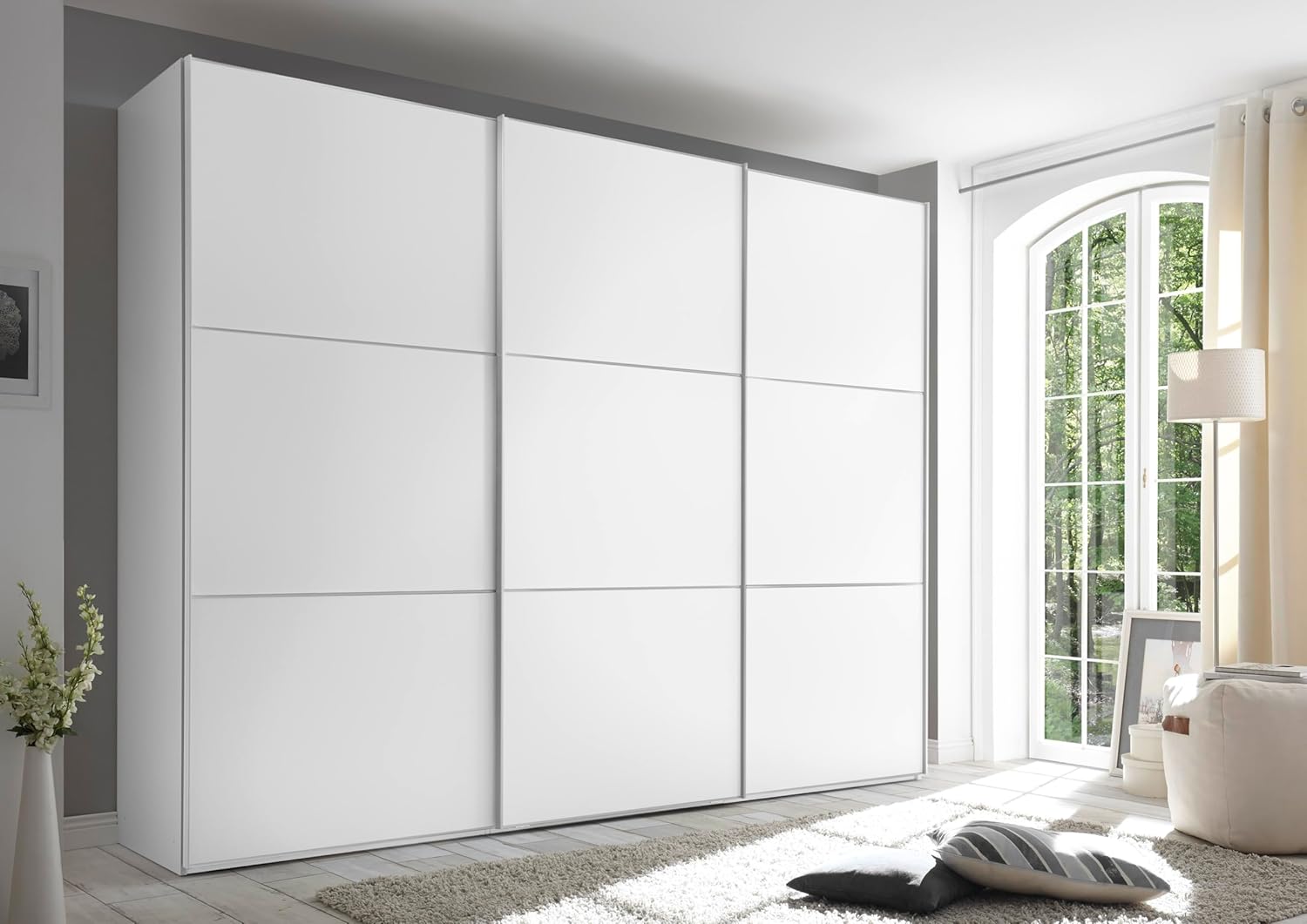 Staud Schwebetürenschrank 3-türig Includo, Dekor weiß, 222cm / 249cm / 68 cm (H/B/T), Basic