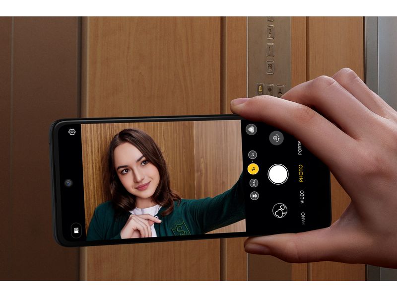 TCL 50 5G 128 GB Space Grey 6.56“ Android Smartphone mit 50 Mpx HDR-Doppelkamera