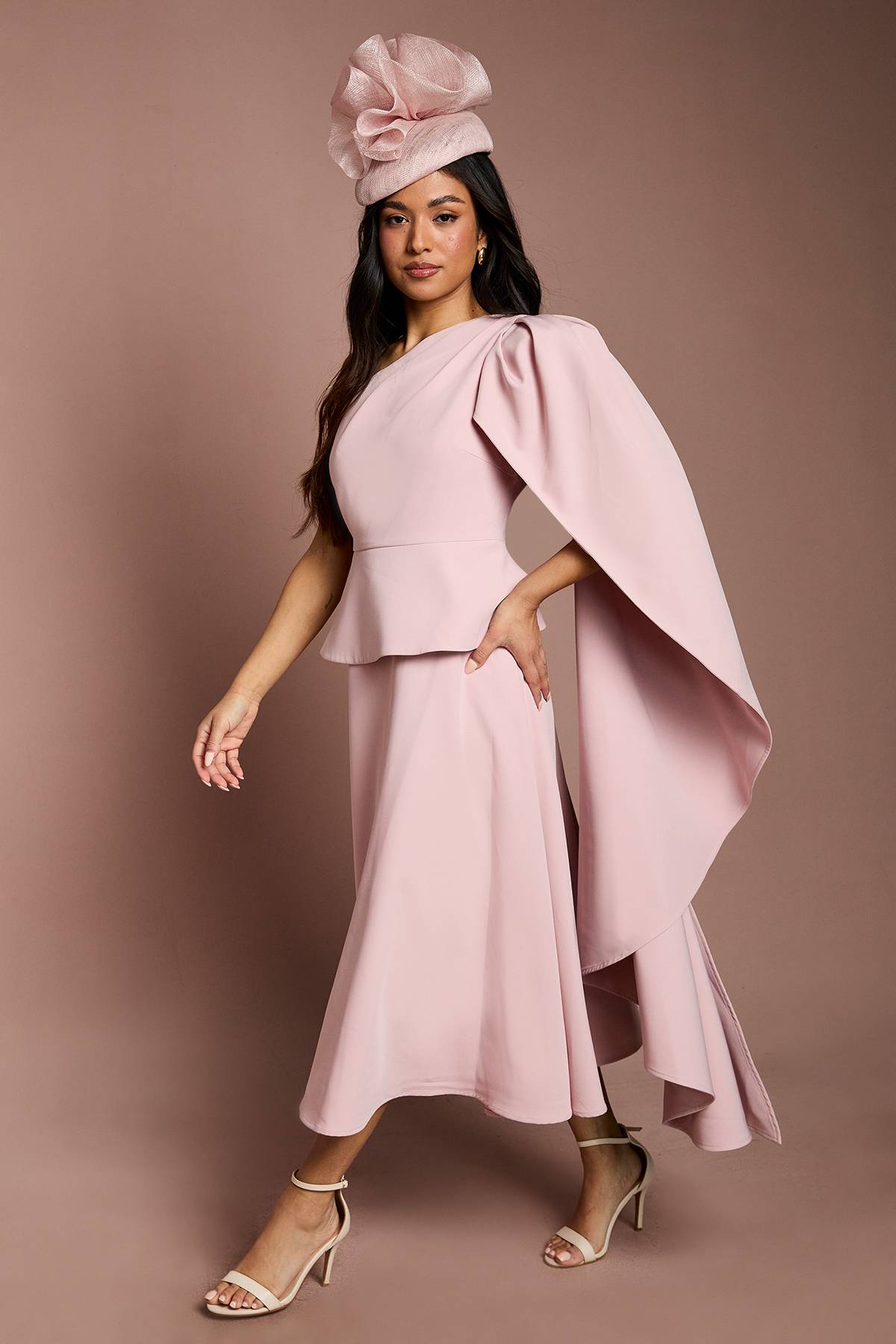 Coast Robe Midi En Crêpe Lisa Tan À Une Épaule Petite Taille