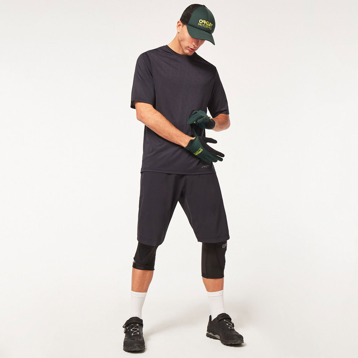Oakley REDUCT Berm MTB Fietsshirt Korte Mouwen Zwart Heren