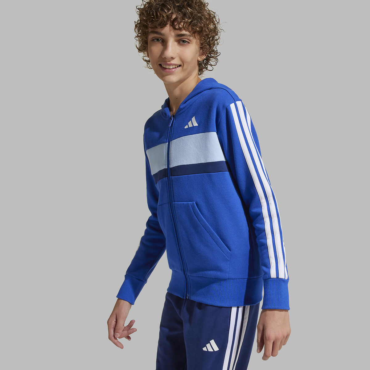 ROUPAS ESPORTIVAS ADIDAS<br>Roupa de treino