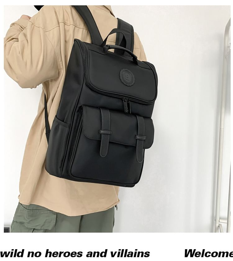 Hikuozy - Nylon rugzak met effen klep