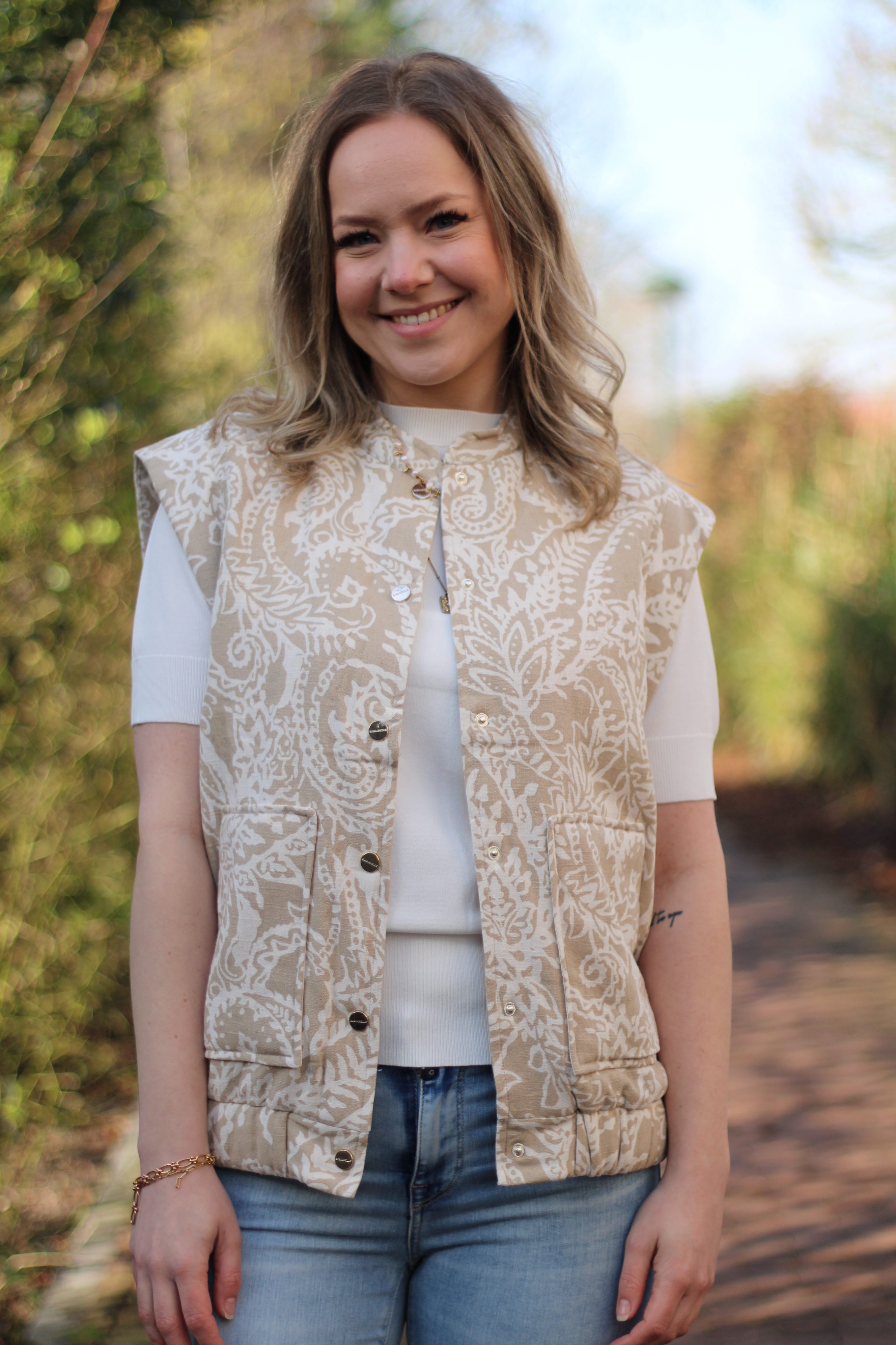 Rino & Pelle - Pile Padded Short Waistcoat - Birch/Desert Stencil