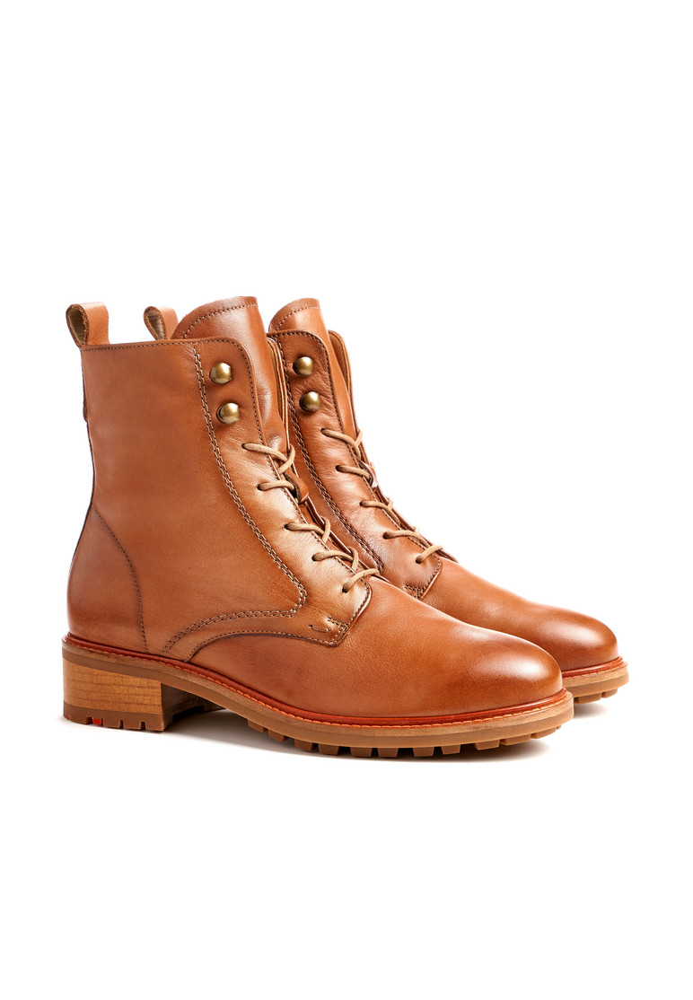 STIEFELETTE Braun