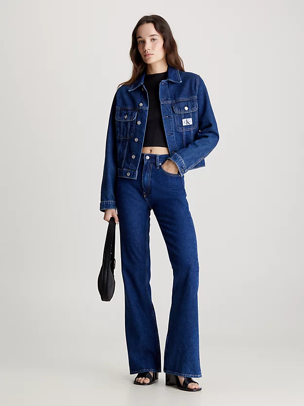 Jaqueta jeans cropped dos anos 90
