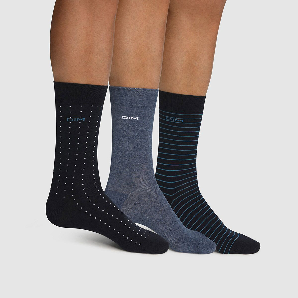 DIM<br>Conjunto de 3 pares de meias