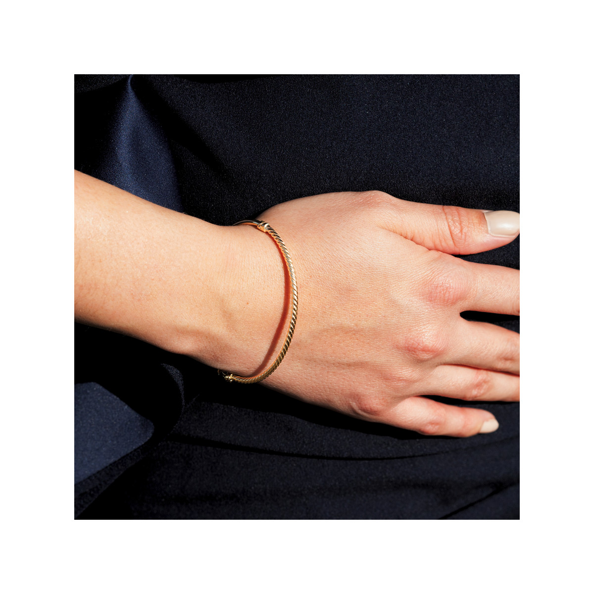 Bracelet jonc or 375 jaune lisse et torsadé