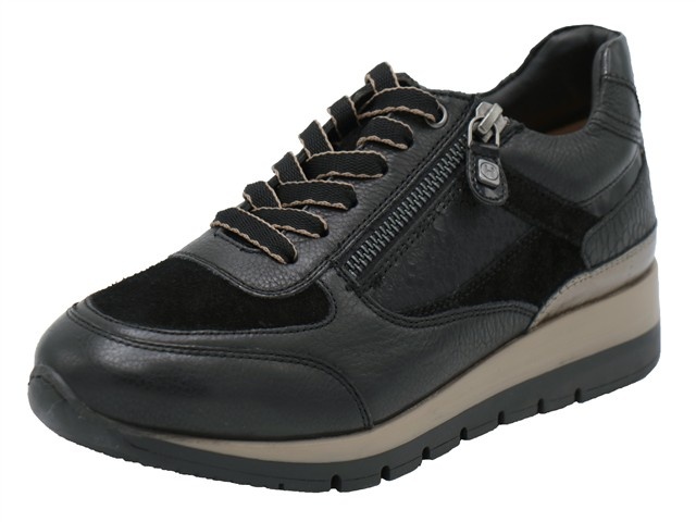 Helioform Sneaker