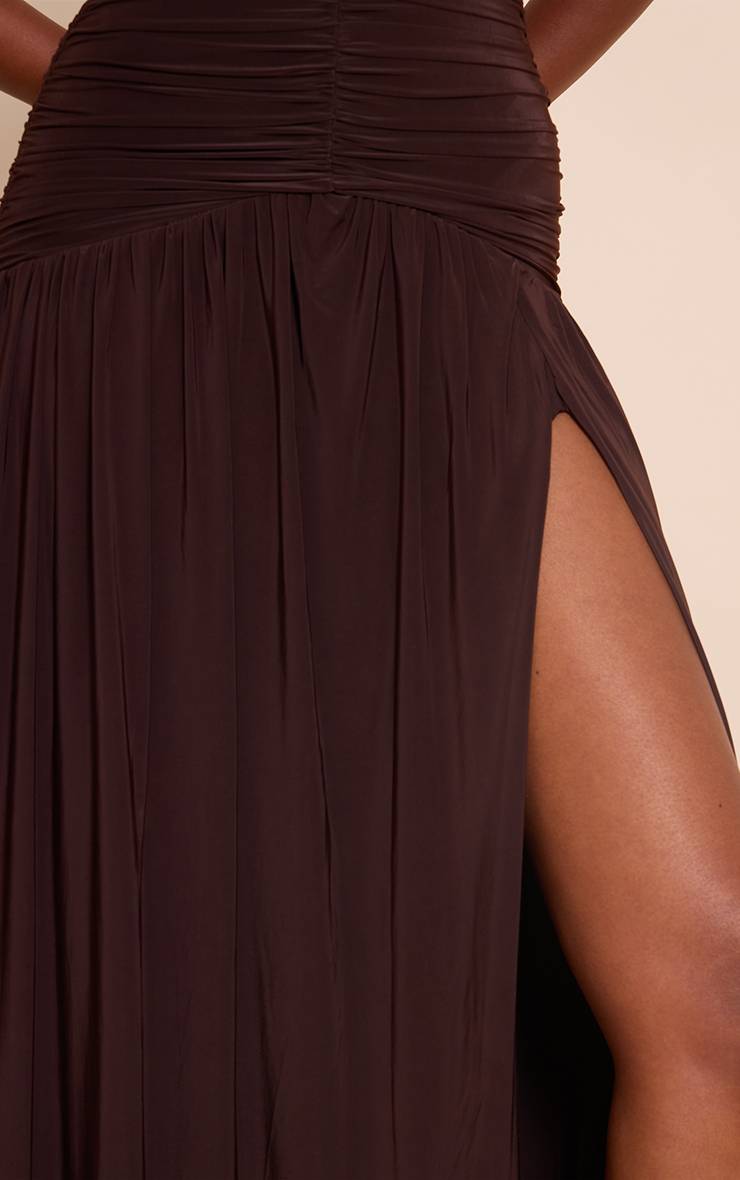 Chocolat Robe Maxi Froncée À Double Couche En Jersey Slinky