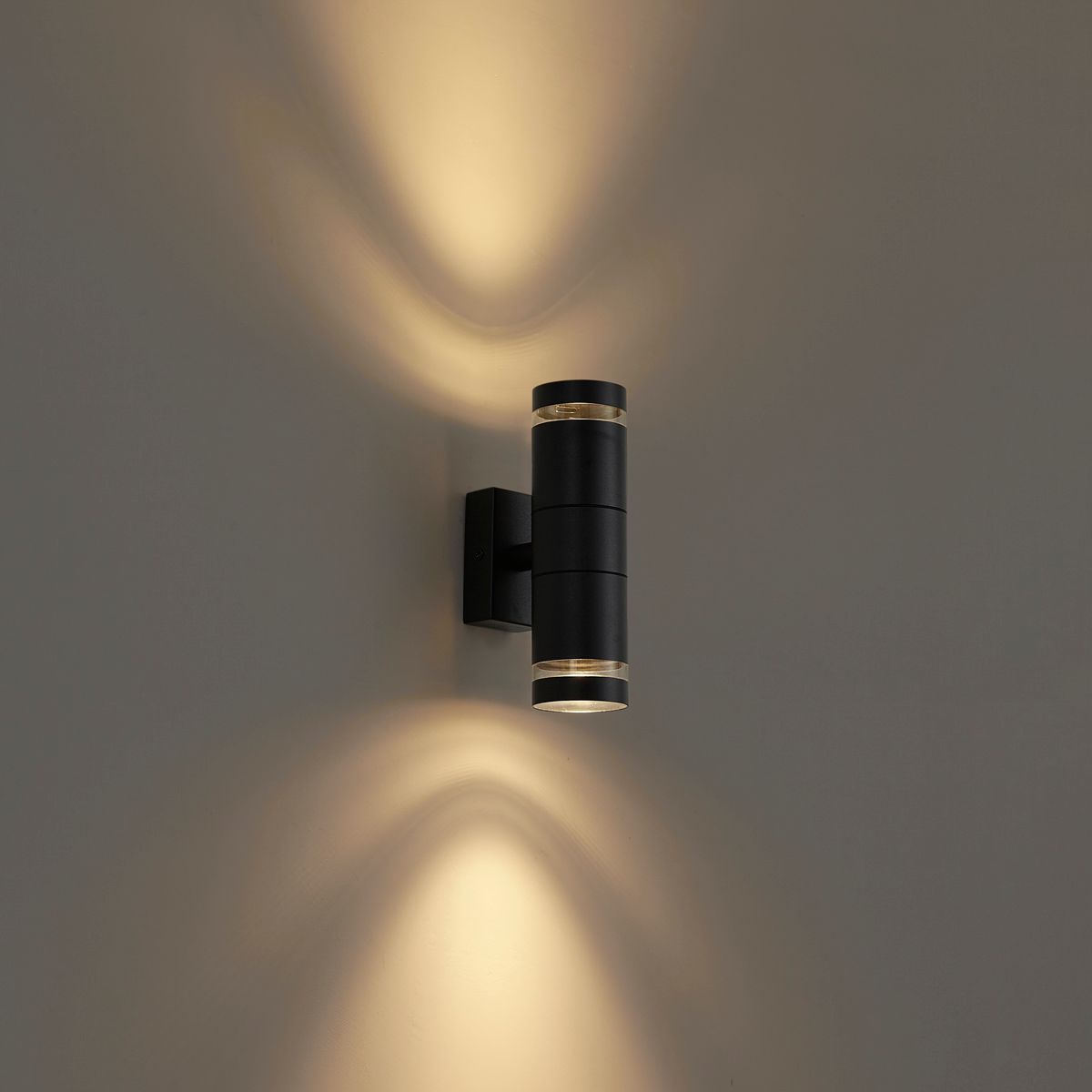 Moderne buiten wandlamp zwart 2-lichts IP44 - Dubbla