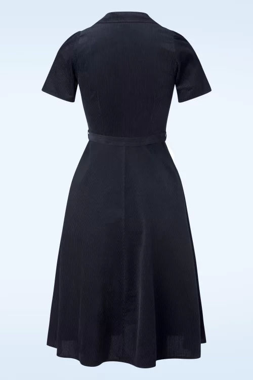 Very Cherry Midi Revers jurk in corduroy marineblauw