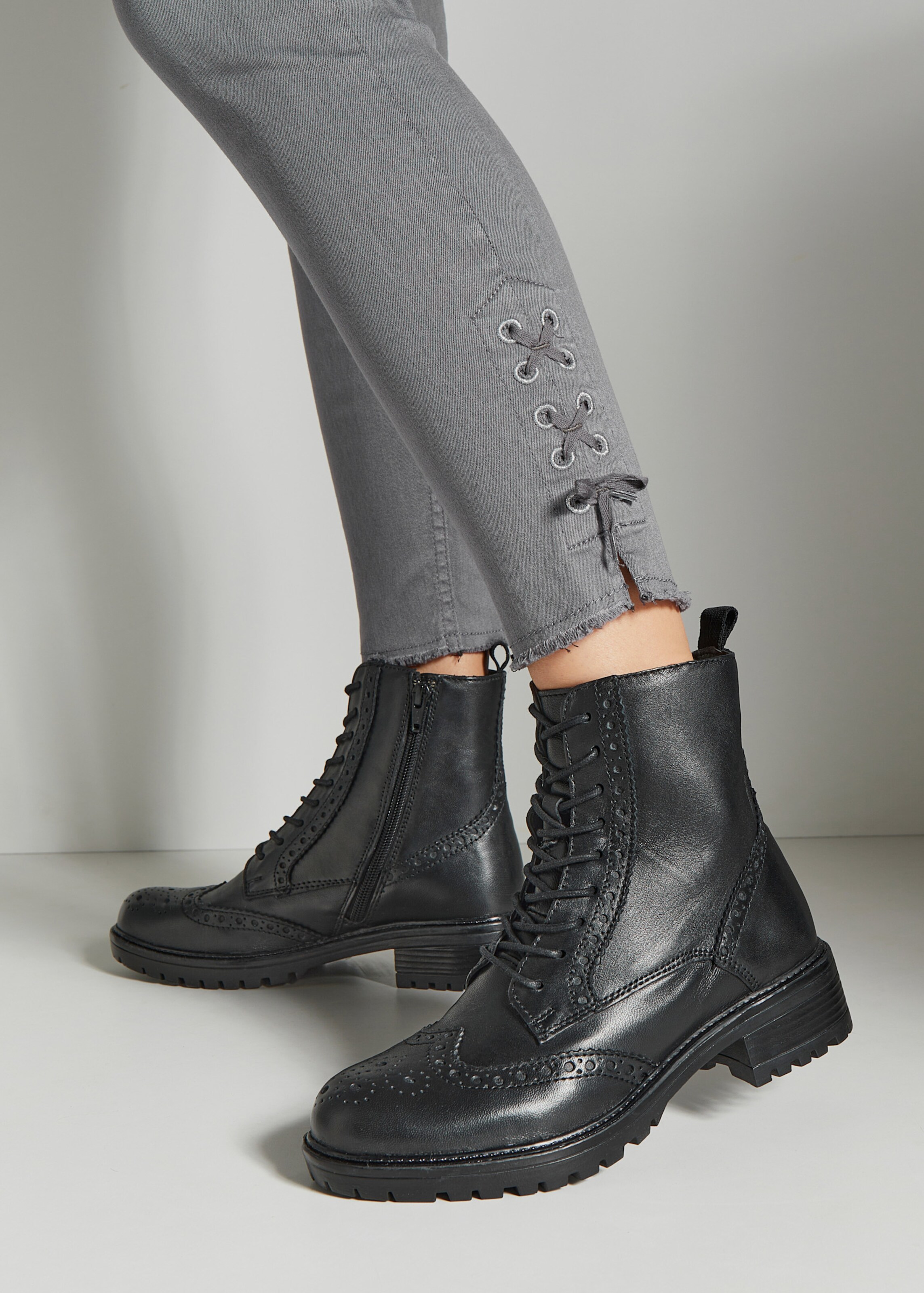 Schnürboots