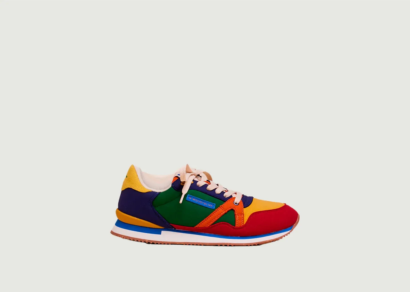 Baskets running André M.Moustache