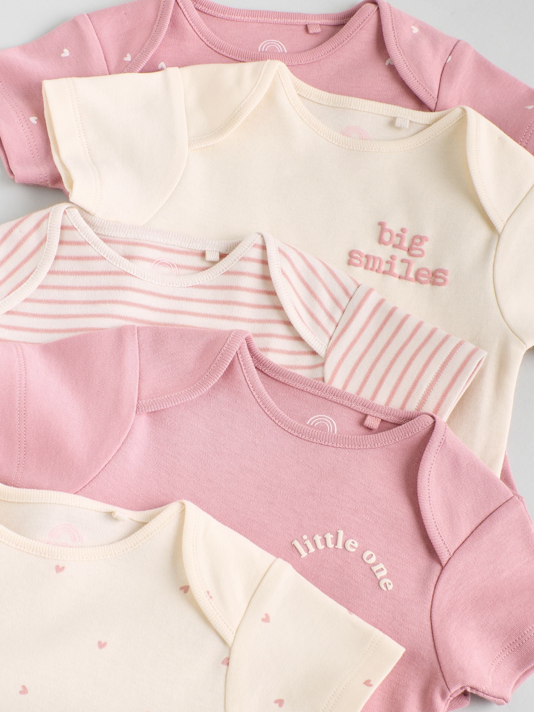 Roze met hartjesprint - Set van 5 babyrompertjes met korte mouwen