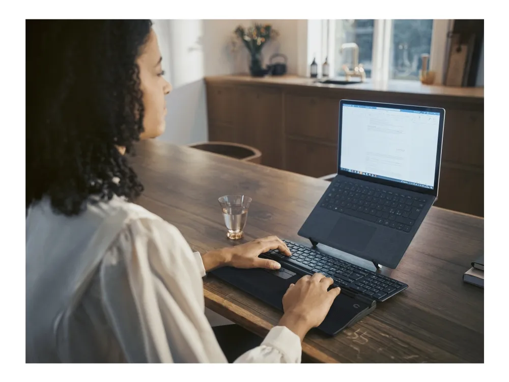 Contour RollerMouse Pro - Centreret mus - ergonomisk - med almindelig håndledsstøtte og vegansk læder - 6 knapper - trådløs, kablet - Bluetooth, USB