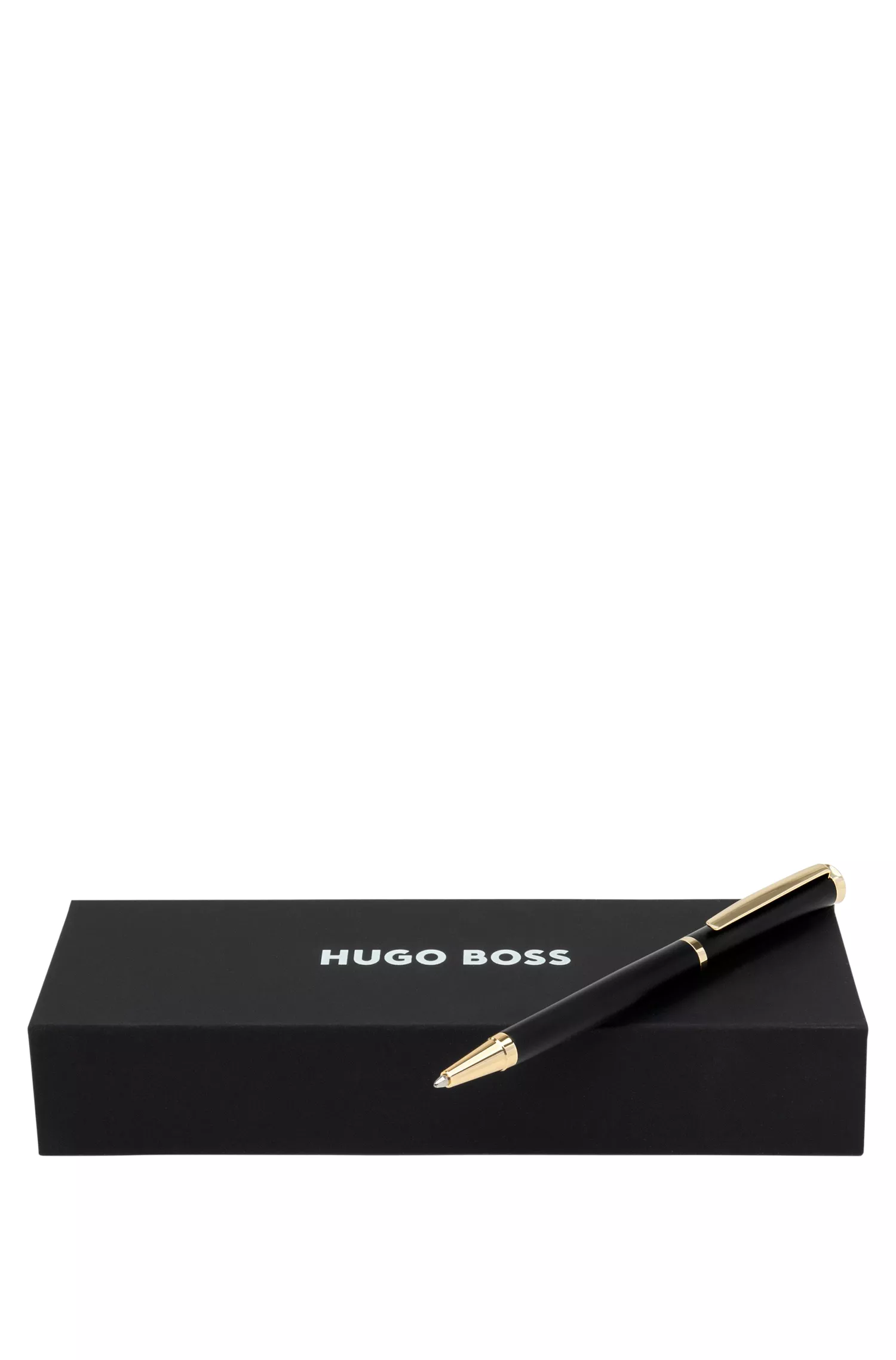 Caneta esferográfica BOSS preta fosca com detalhes em tom dourado.