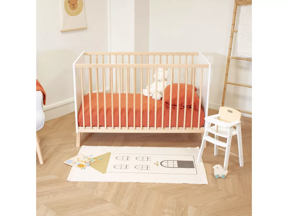 Lit bébé en bois massif blanc et naturel style scandinave 60x120
