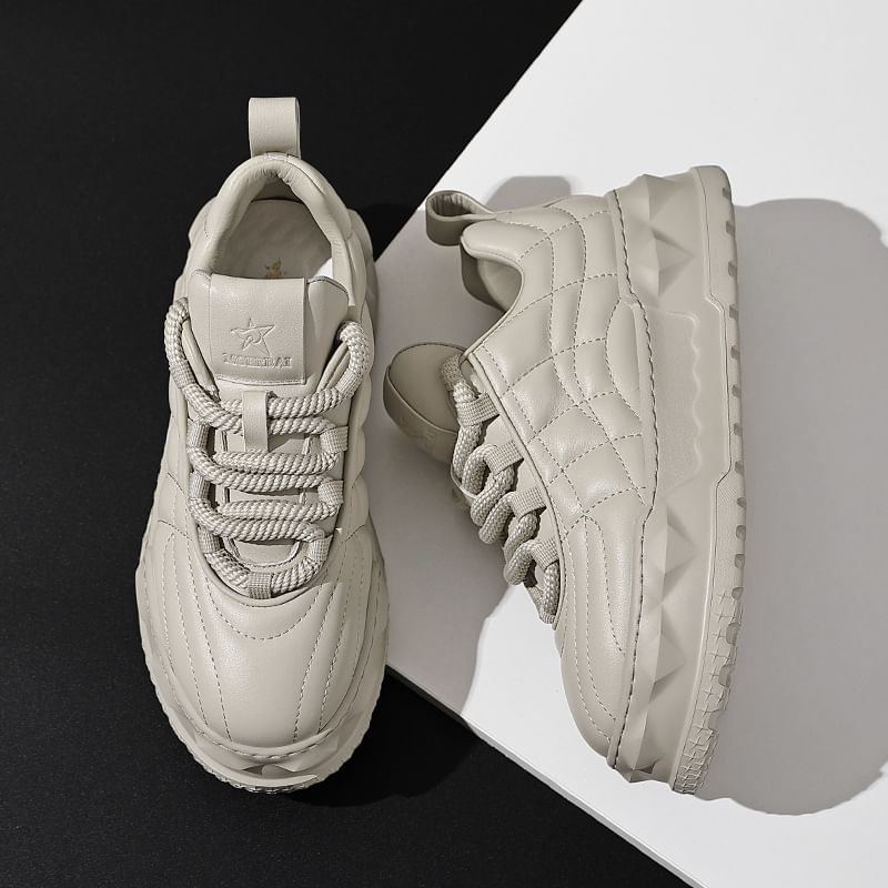 VEAZ - Effen platform sneakers