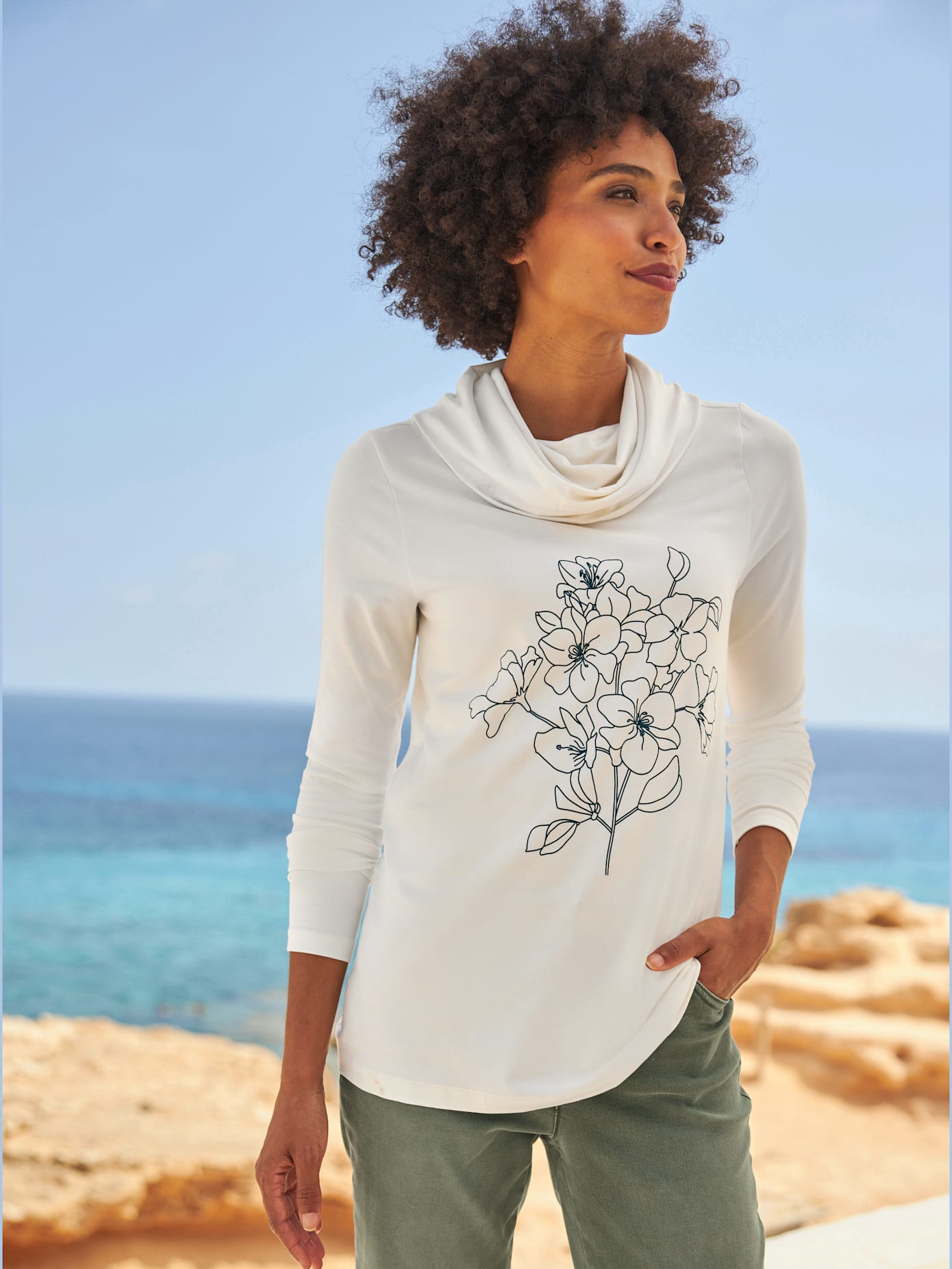 T-shirt col bénitier tendance