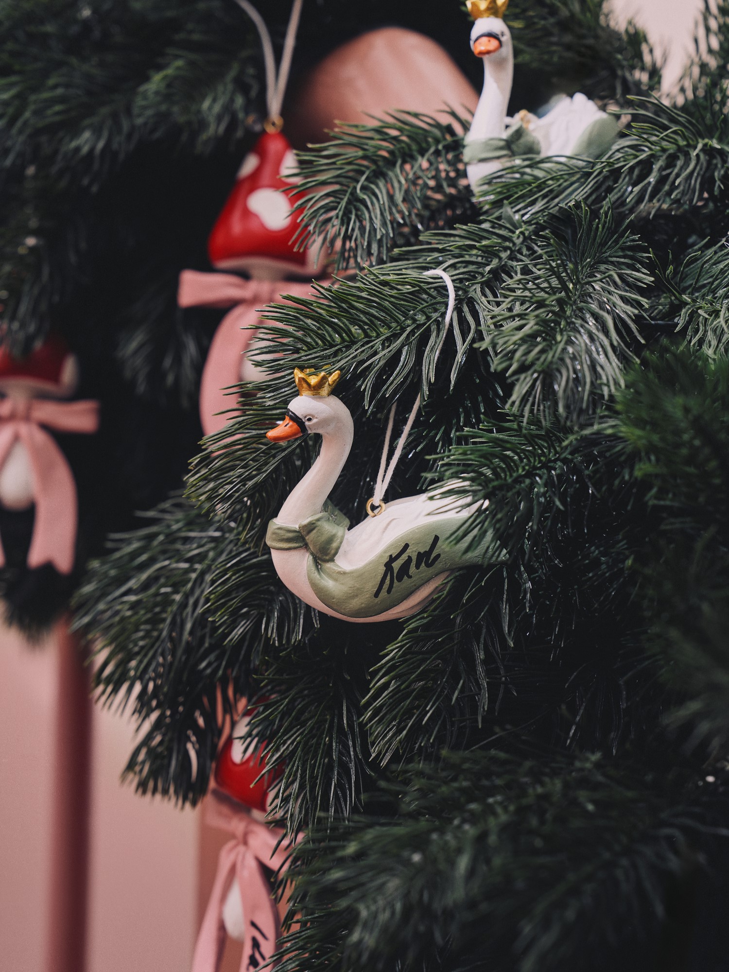 Årsornament 2024 | 6 x 6,5 cm. | White