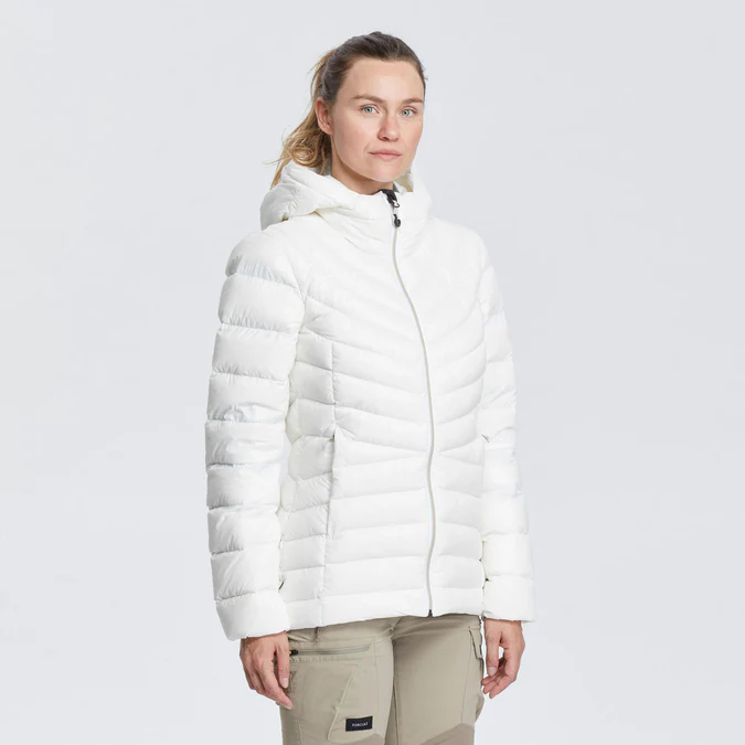 Decathlon Forclaz - Jaqueta puffer feminina com capuz Forclaz MT500