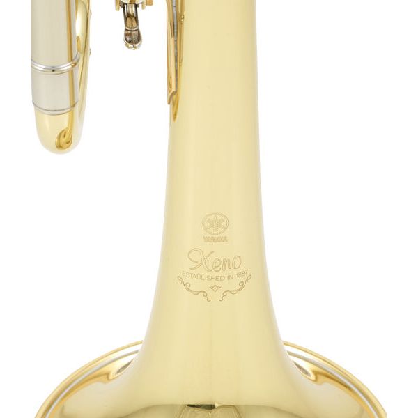 Yamaha YTR-8335 04 Trumpet