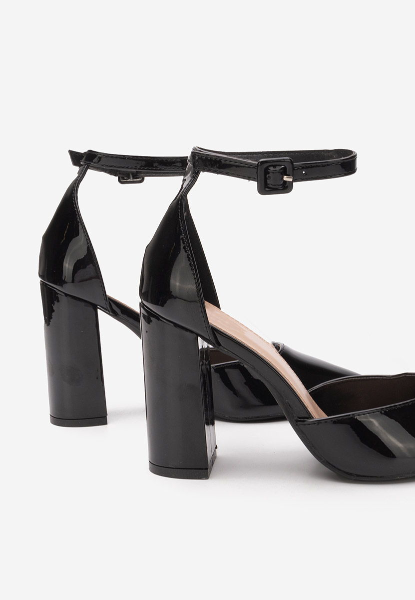 Chaussures à talon épais noirs Zada