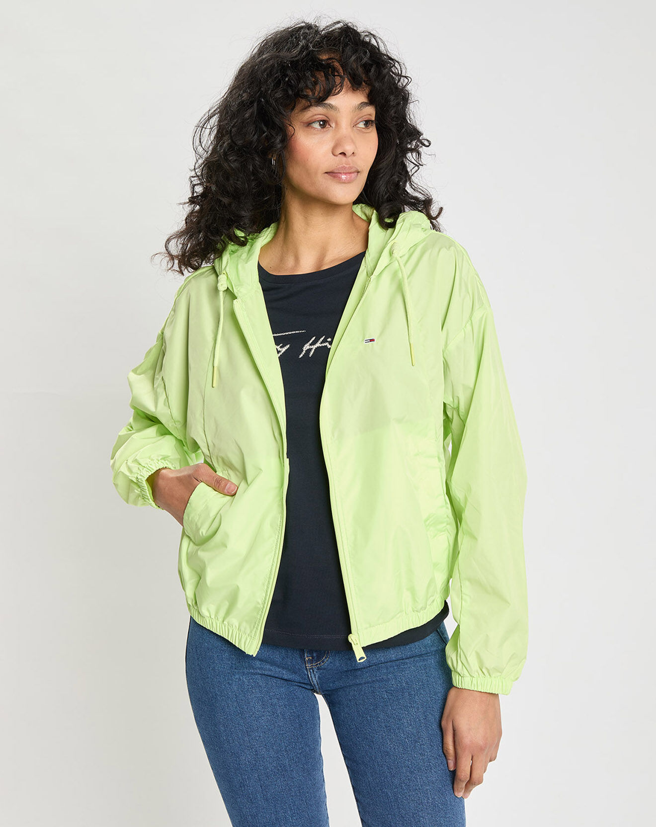 Tommy Jeans Coupe-vent yoke tape rib windbreaker vert anis