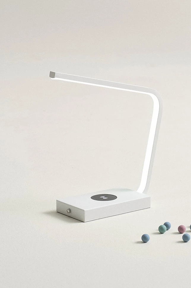 NICI bordlampe LED oppladbar/ladefunksjon