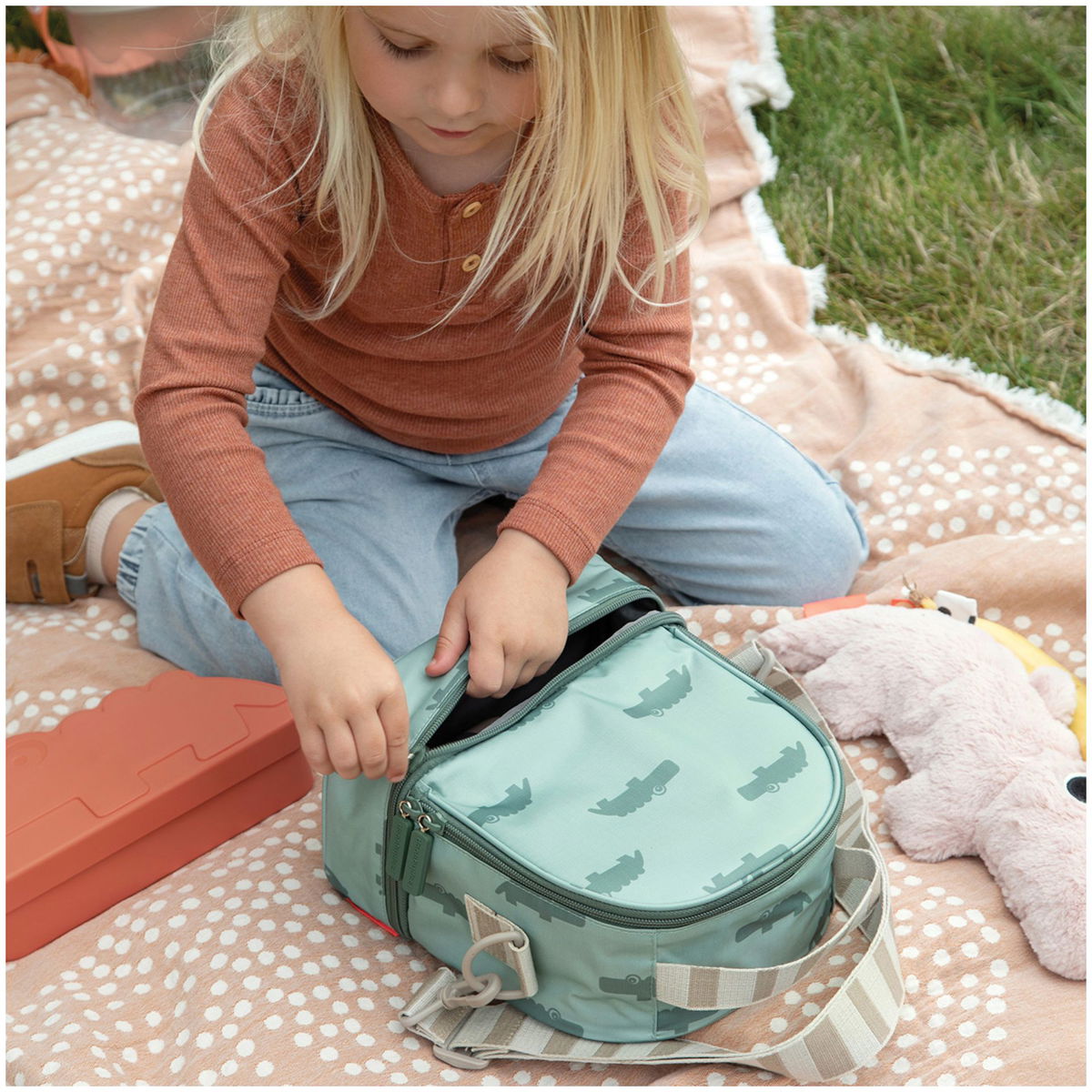 Done by DeerDone by Deer   isolierte Kinder Lunchtasche ozzo powder