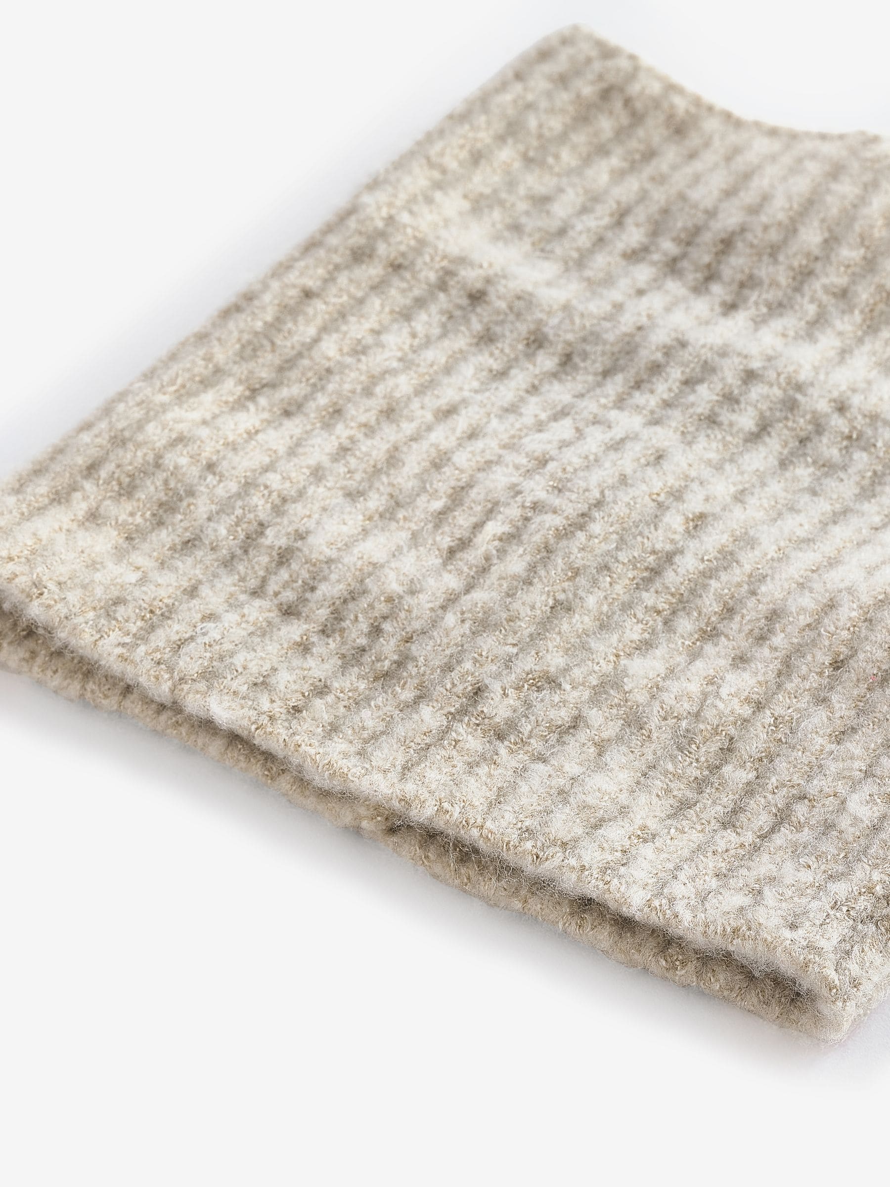 Moutkleurig - Chunky ribgebreide colsjaal (1-16jr)