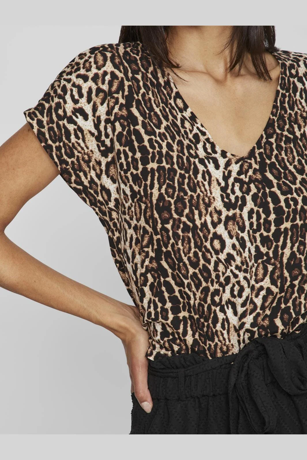 Vila Ya S/S V-Neck Top