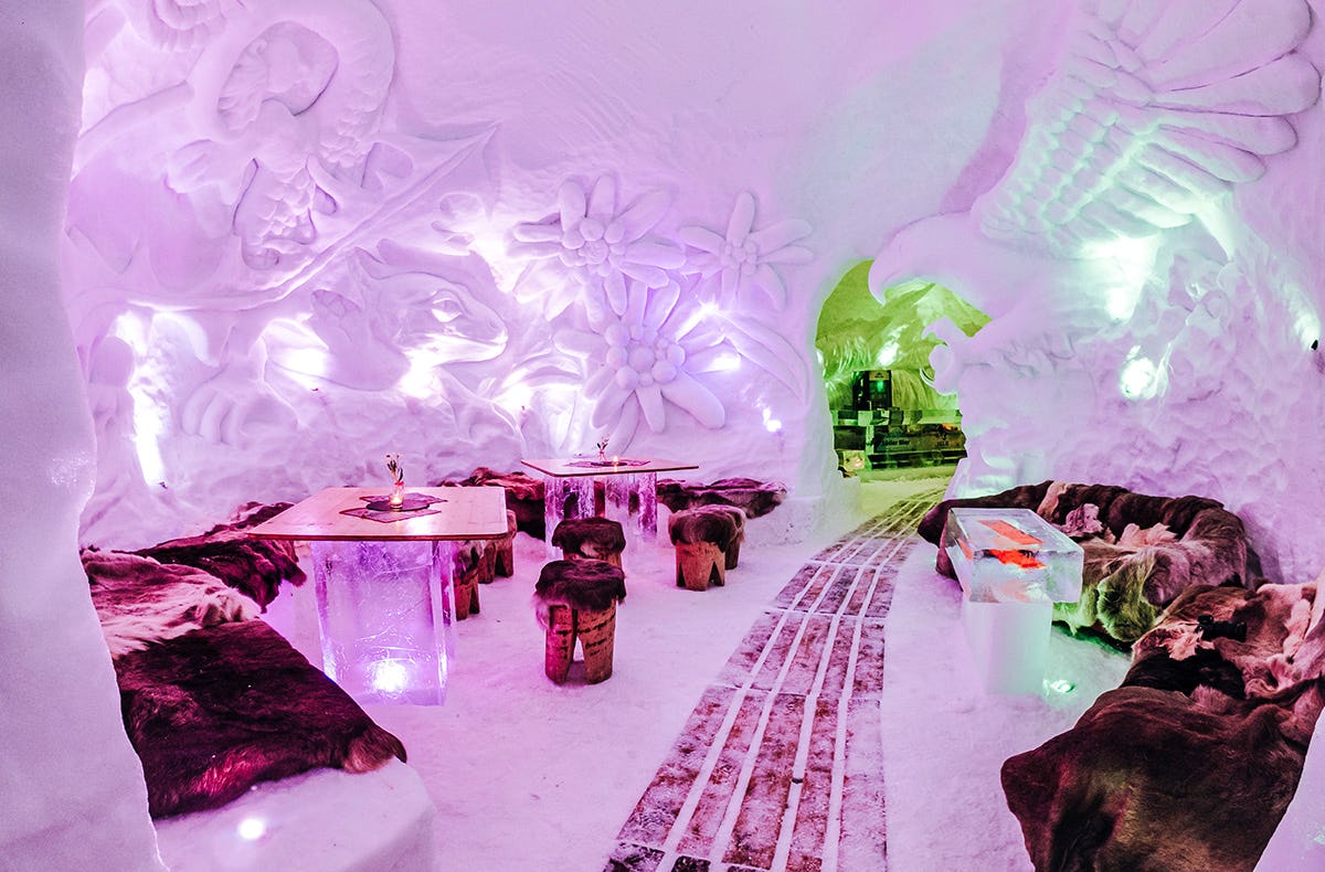 Iglu-Übernachtung in Oberstdorf als romantisches Geschenk
