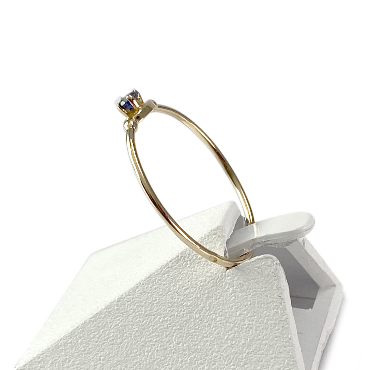 Bague d'occasion or 750 jaune 1 saphir