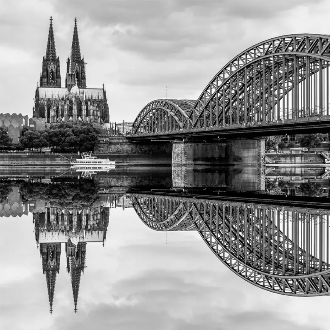 Glasbild 30 x 30 cm Cologne cathedral V