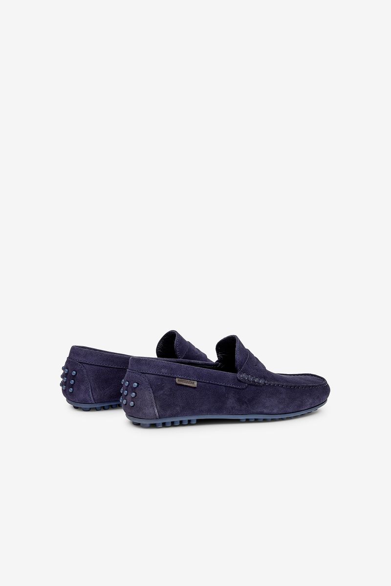 MOCASSINS EM PELE