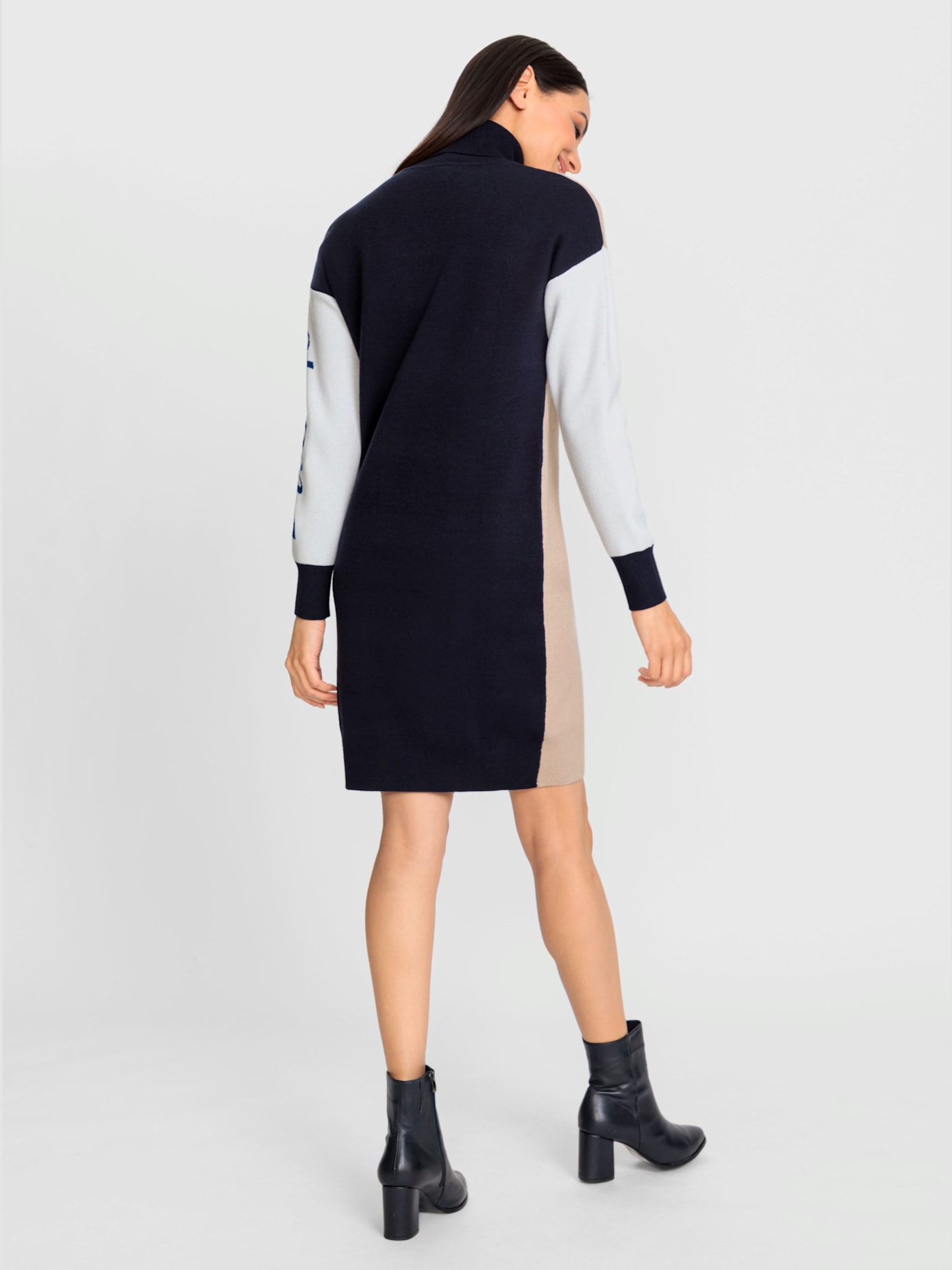 Robe en tricot 52% viscose