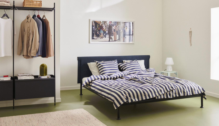 Hay Pier System 1002 kast Black/Black