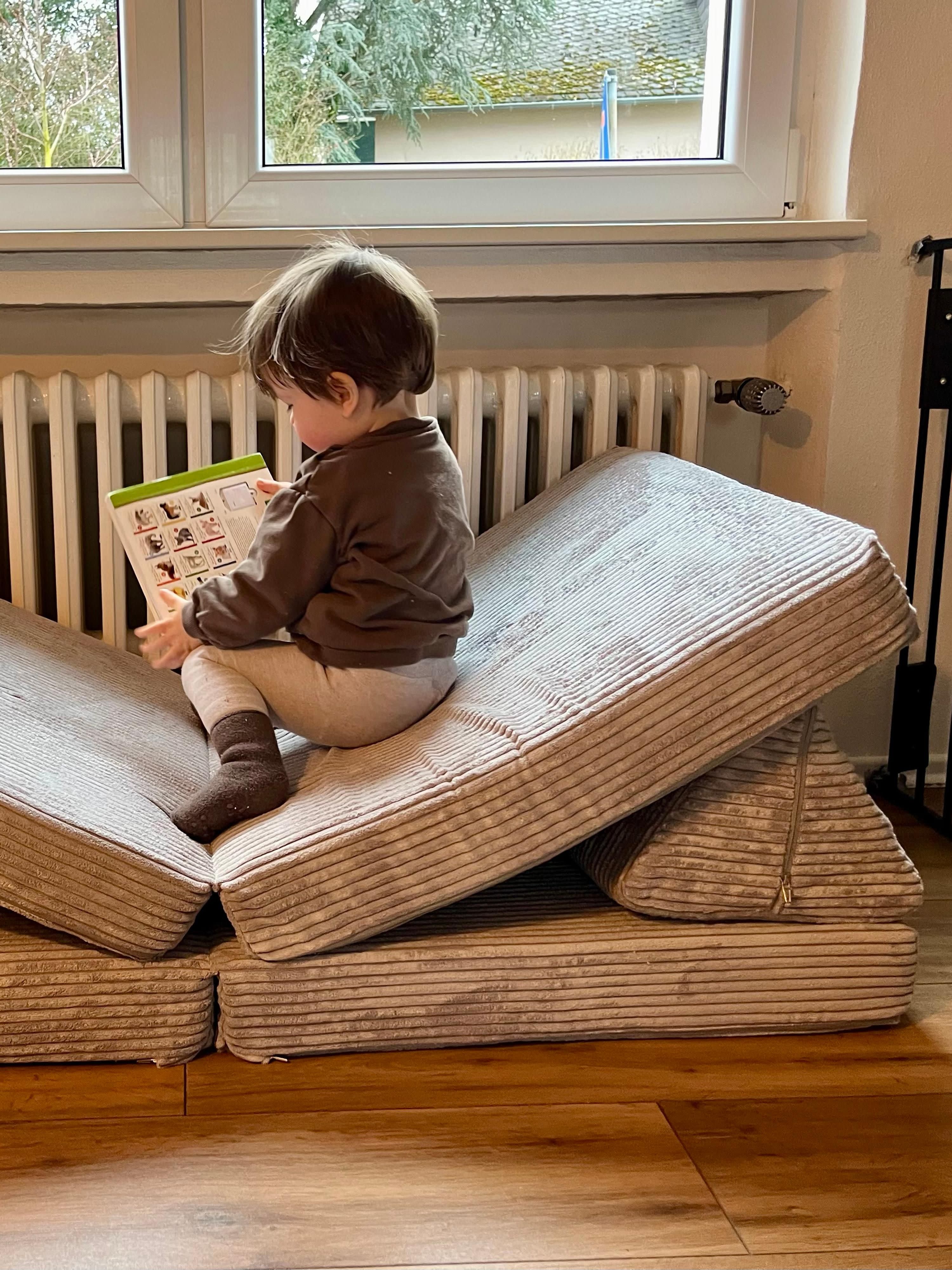 Handgemaakte modulaire fluwelen kinderspeelbank Mila