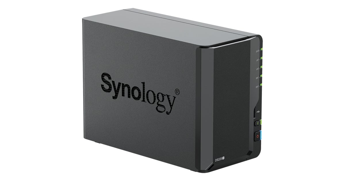 SynologyDiskStation DS225+ incl. 2x HAT3300-4T 4 TB nas  (Zwart, 1x 1GbE LAN, 1x 2.5GbE LAN, 2x USB 3.2 Gen 1)